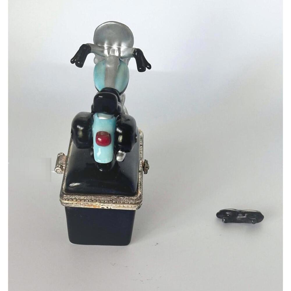 1999 Harley-Davidson Heritage Softail Classic Trinket Box W Trinket Figurine - Picture 2 of 6